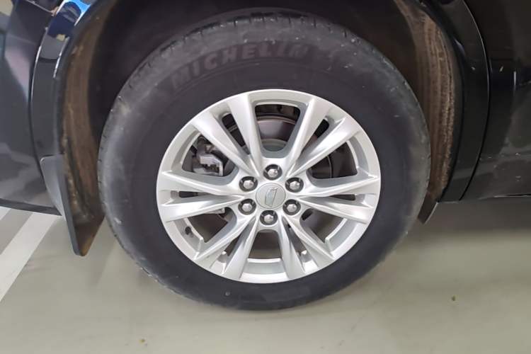 Used Cadillac XT6 2020 28T Six-Seater Fashion Edition Exterior 5