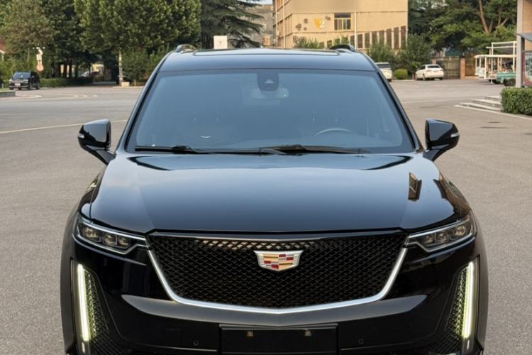 Used Cadillac XT6 2020 28T Six-Seater Luxury Sporty Enjoy-the-Comfort Safety Edition Exterior 5