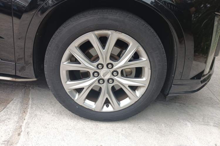 Used Cadillac XT6 2020 28T Six-Seater Luxury Version Exterior 7