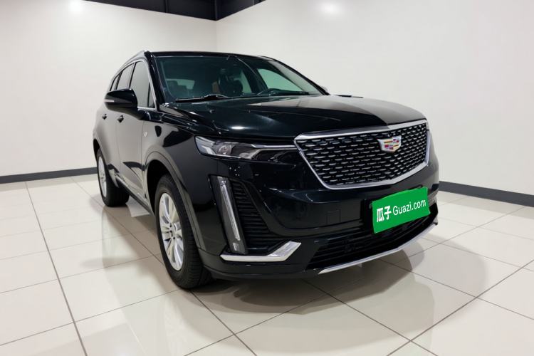 Used Cadillac XT6 2020 28T Six-Seater All-Wheel-Drive Fashion Edition Front Right 45 Deg