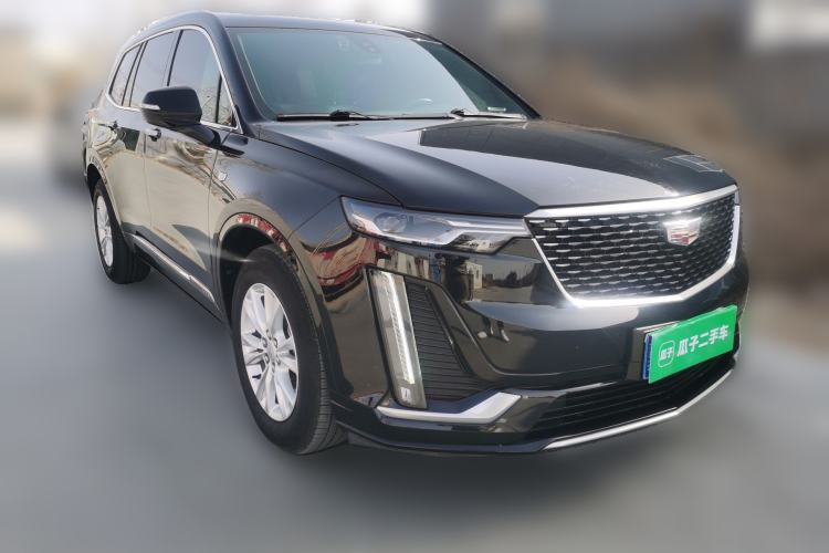 Used Cadillac XT6 2020 28T Six-Seater Fashion Edition Front Right 45 Deg
