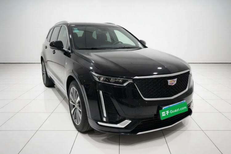 Used Cadillac XT6 2020 28T Six-Seater Luxury Version Front Right 45 Deg