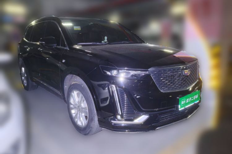 Used Cadillac XT6 2020 28T Six-Seater All-Wheel-Drive Fashion Edition Front Right 45 Deg