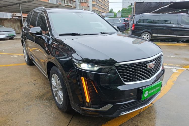 Used Cadillac XT6 2020 28T Seven-Seater Fashion Edition Front Right 45 Deg