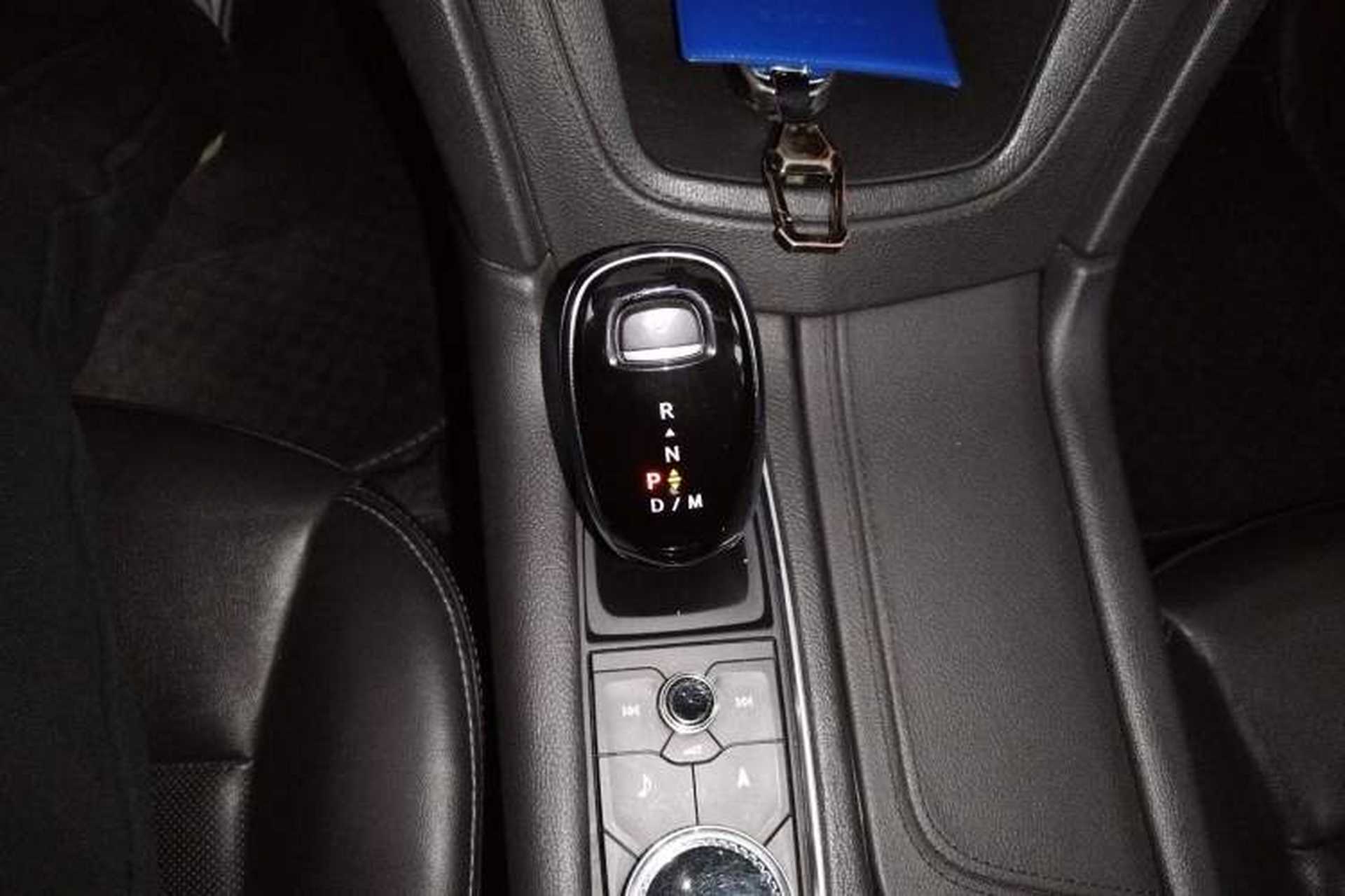 Used Cadillac XT6 2020 28T Six-Seater Four-Wheel-Drive Luxury Version Gear Lever