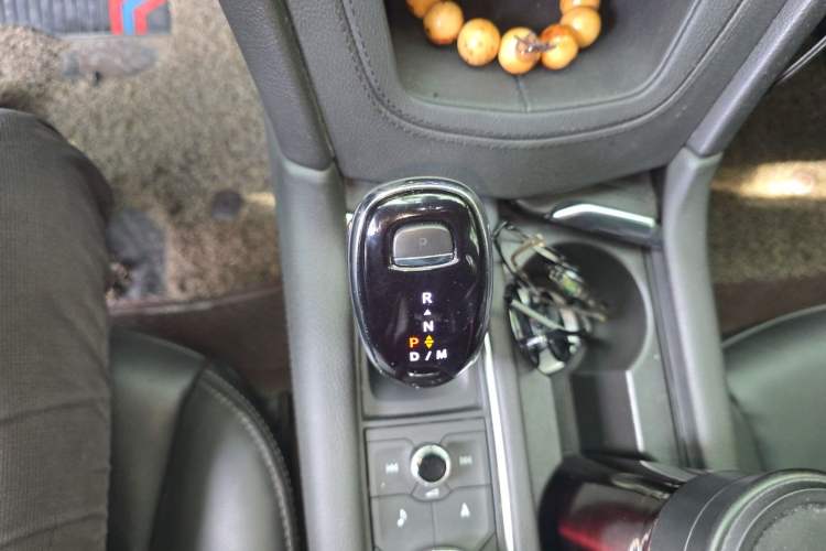 Used Cadillac XT6 2020 28T Six-Seater Four-Wheel-Drive Luxury Version Gear Lever