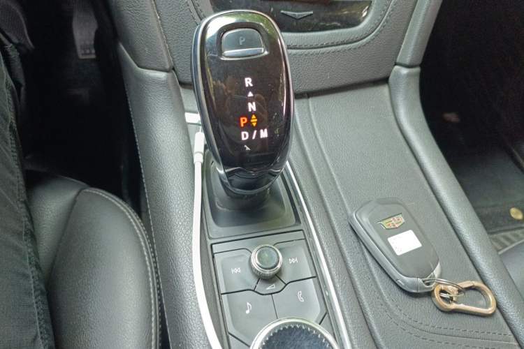 Used Cadillac XT6 2020 28T Six-Seater Fashion Edition Gear Lever