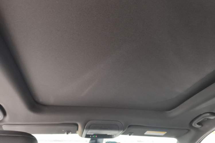 Used Cadillac XT6 2020 28T Six-Seater Fashion Edition Headliner