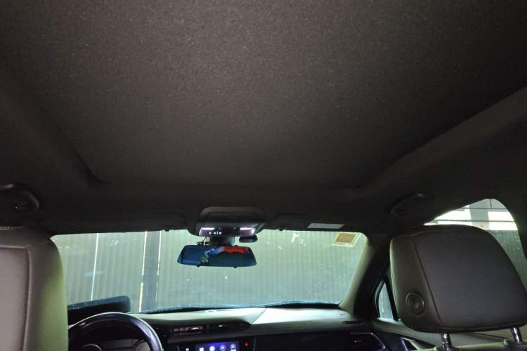 Used Cadillac XT6 2020 28T Six-Seater Four-Wheel-Drive Luxury Version Headliner