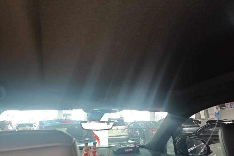 Used Cadillac XT6 2020 28T Six-Seater Fashion Edition Headliner