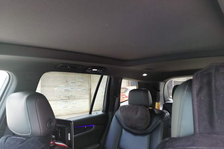 Used Cadillac XT6 2020 28T Six-Seater Four-Wheel-Drive Luxury Version Headliner