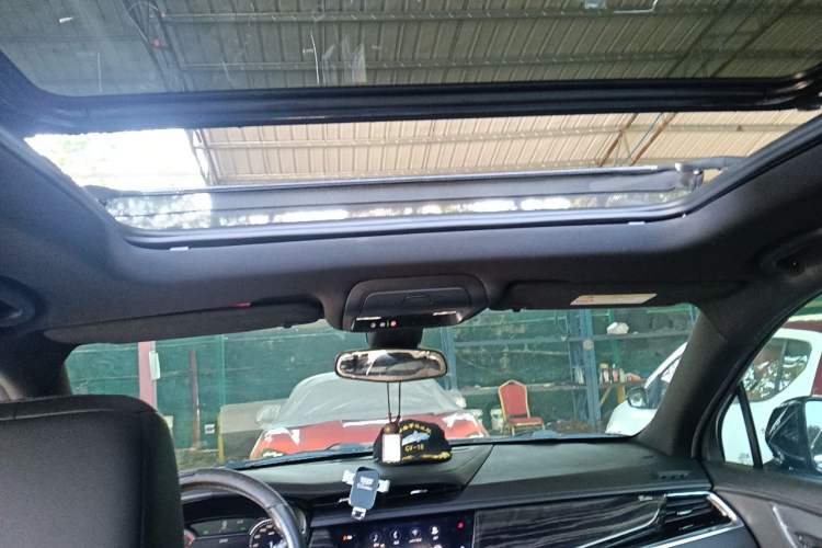 Used Cadillac XT6 2020 28T Six-Seater All-Wheel-Drive Fashion Edition Headliner