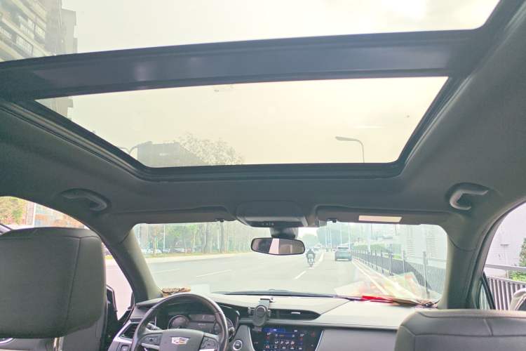 Used Cadillac XT6 2020 28T Six-Seater Fashion Edition Headliner