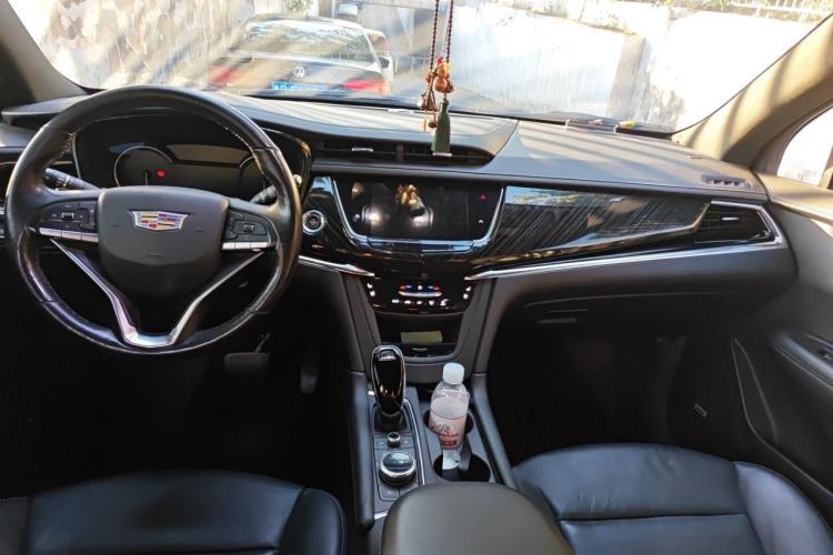 Used Cadillac XT6 2020 Revised Version 28T 6-Seater Four-Wheel Drive Luxury Edition Interior 2