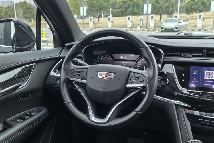 Used Cadillac XT6 2020 28T Six-Seater Four-Wheel-Drive Luxury Version Interior 2