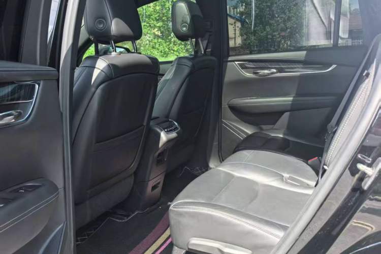 Used Cadillac XT6 2020 Revised Version 28T 7-Seater Luxury Edition Interior 3