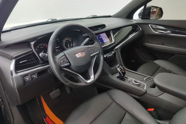 Used Cadillac XT6 2020 28T Six-Seater Four-Wheel-Drive Luxury Version Interior 3