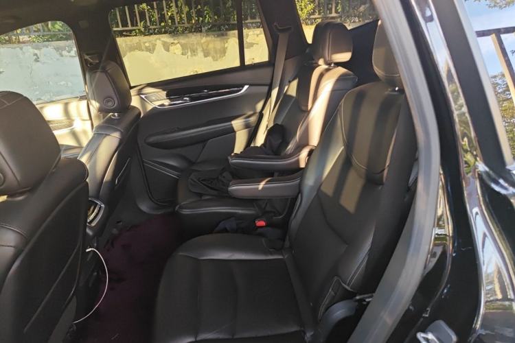 Used Cadillac XT6 2020 Revised Version 28T 6-Seater Four-Wheel Drive Luxury Edition Interior 4