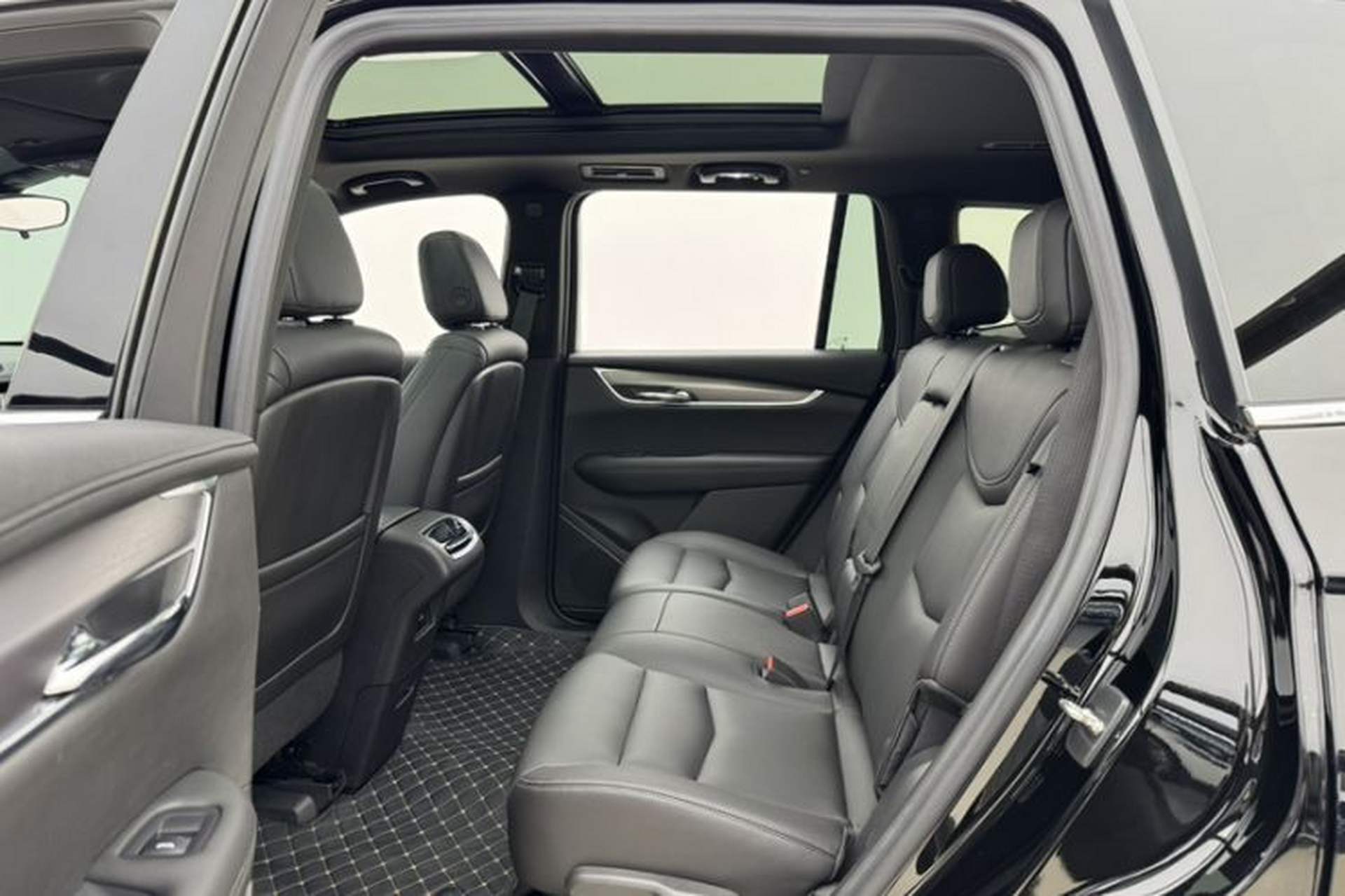 Used Cadillac XT6 2020 28T Seven-Seater Fashion Edition Interior 7
