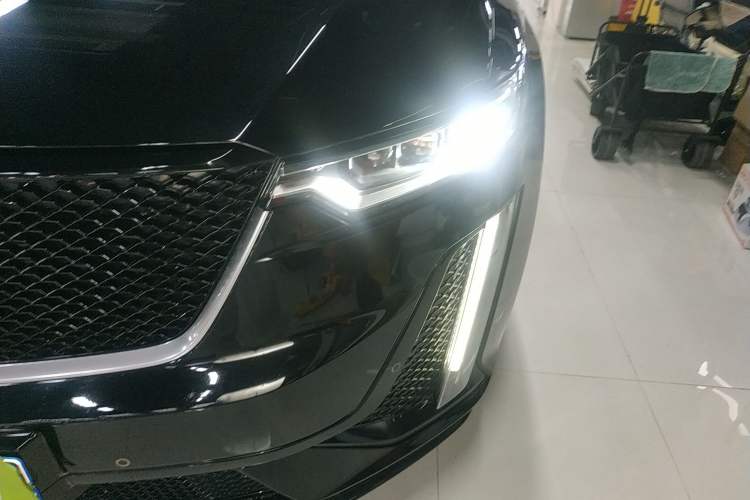 Used Cadillac XT6 2020 Restyled 28T Six-Seater Four-Wheel Drive Luxury Sports Version Left Front Headlight
