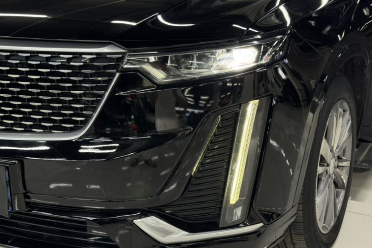 Used Cadillac XT6 2020 28T Six-Seater Four-Wheel-Drive Luxury Version Left Front Headlight