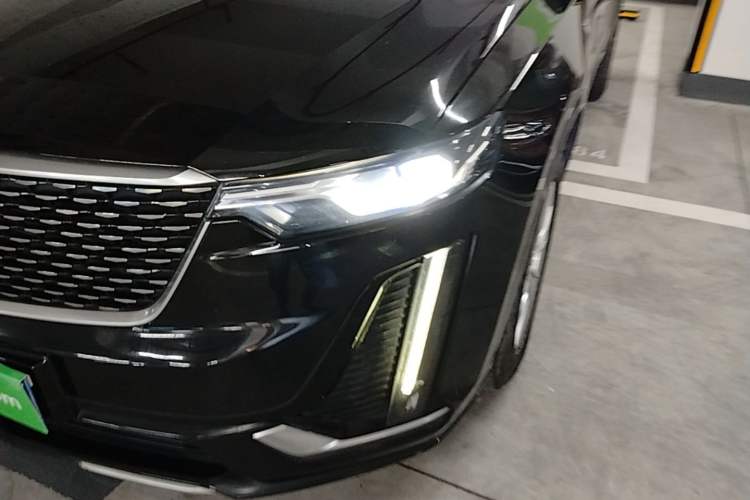 Used Cadillac XT6 2020 28T Seven-Seater Fashion Edition Left Front Headlight