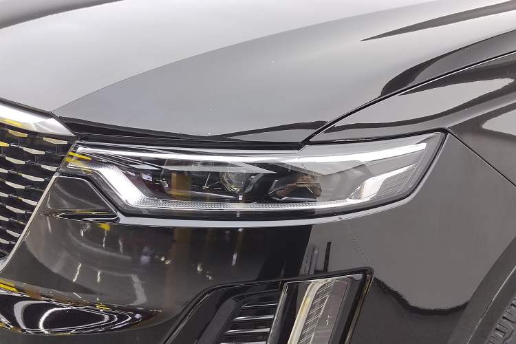 Used Cadillac XT6 2020 28T Six-Seater Four-Wheel-Drive Luxury Version Left Front Headlight