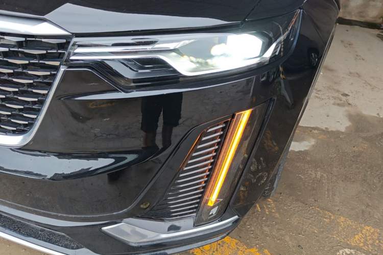 Used Cadillac XT6 2020 28T Seven-Seater Fashion Edition Left Front Headlight