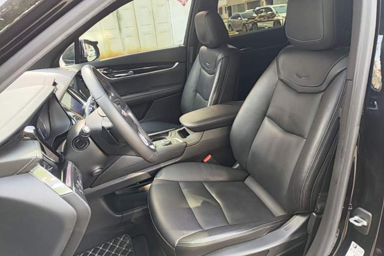 Used Cadillac XT6 2020 28T Six-Seater Luxury Version Left Front Seat