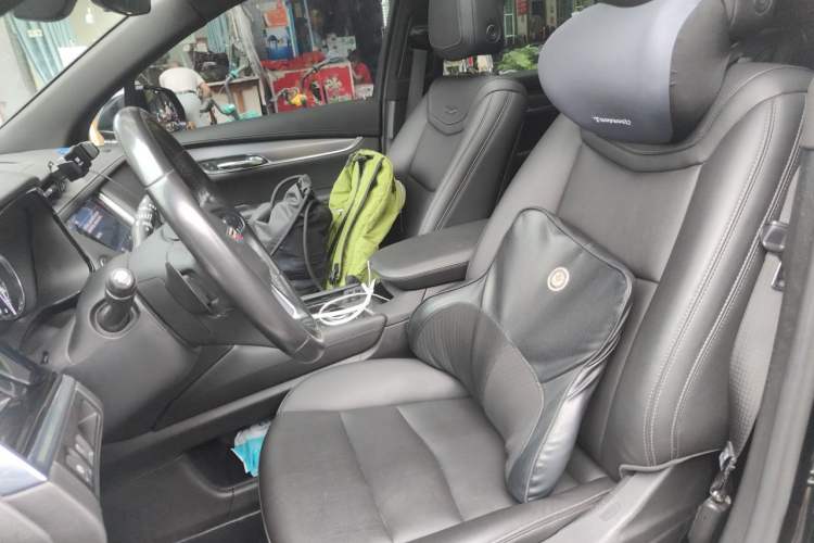 Used Cadillac XT6 2020 28T Seven-Seater Fashion Edition Left Front Seat