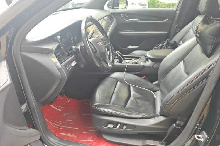 Used Cadillac XT6 2020 28T Six-Seater Luxury Version Left Front Seat