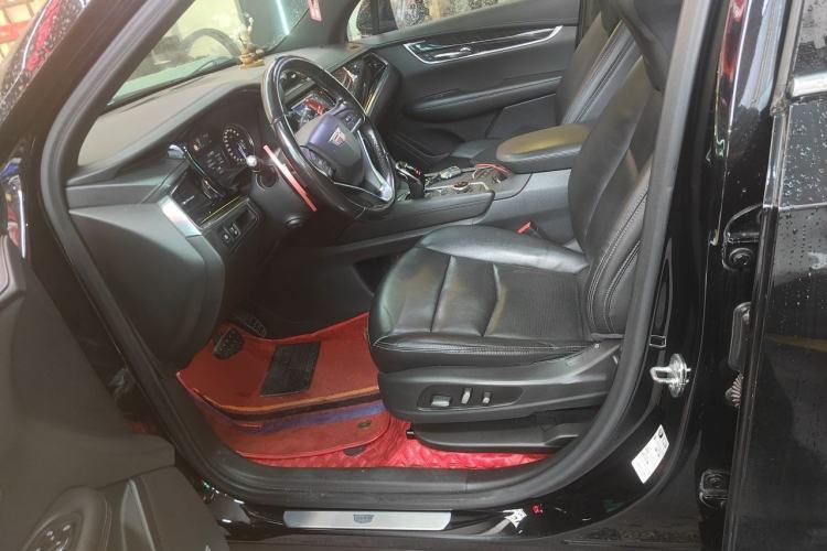 Used Cadillac XT6 2020 28T Six-Seater Luxury Version Left Front Seat