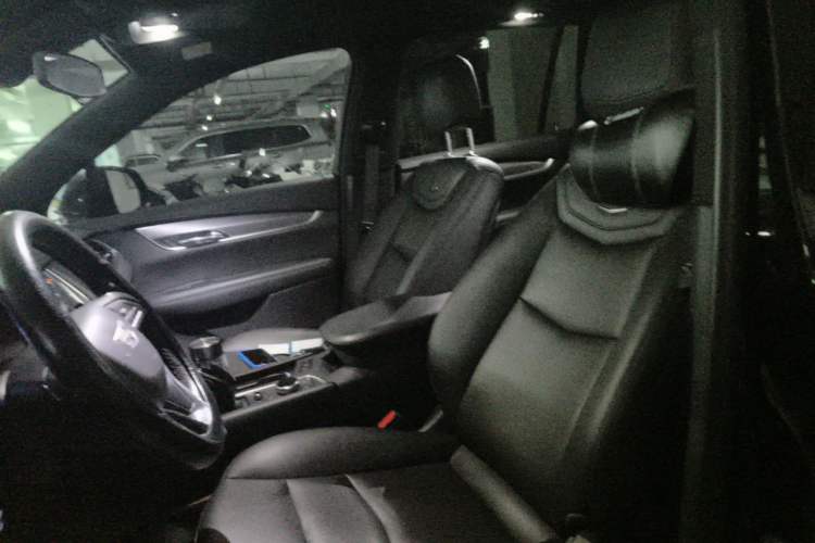 Used Cadillac XT6 2020 28T Seven-Seater Fashion Edition Left Front Seat