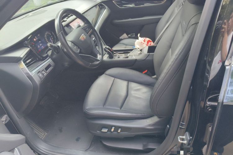 Used Cadillac XT6 2020 28T Six-Seater Luxury Version Left Front Seat