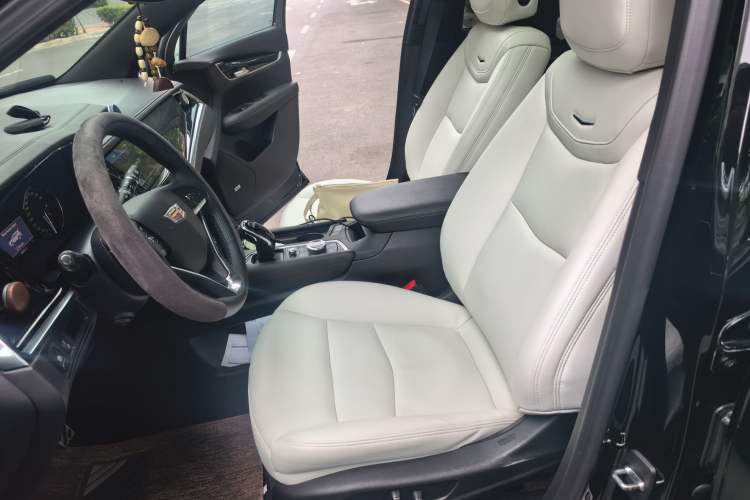 Used Cadillac XT6 2020 28T Seven-Seater Luxury Version Left Front Seat