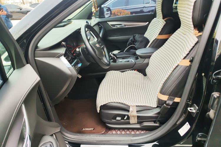 Used Cadillac XT6 2020 28T Six-Seater All-Wheel-Drive Fashion Edition Left Front Seat