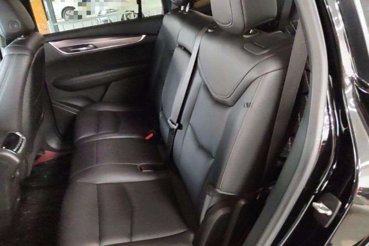 Used Cadillac XT6 2020 28T 7-Seater Four-Wheel Drive Luxury Version Left Rear Seat