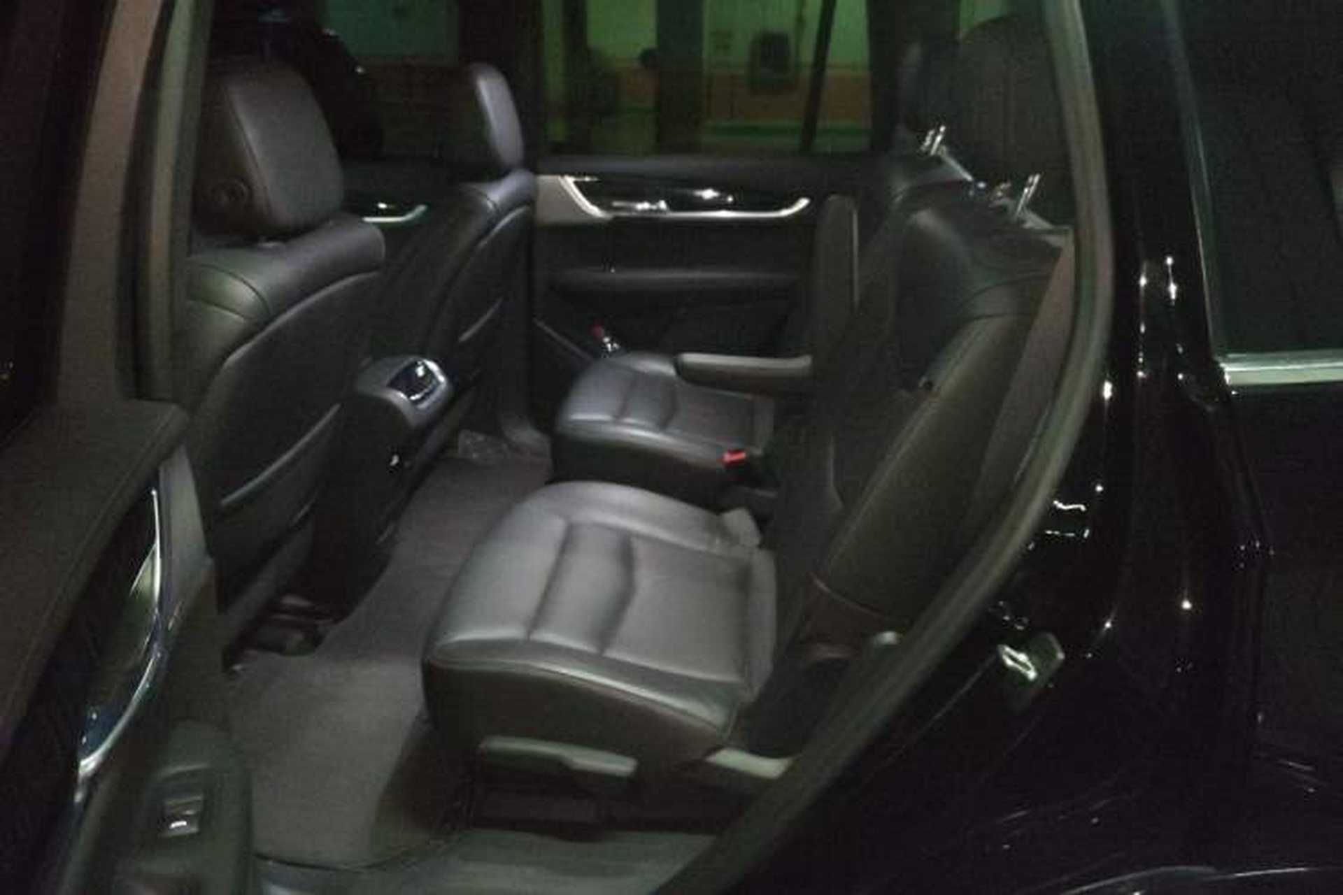 Used Cadillac XT6 2020 28T Six-Seater Four-Wheel-Drive Luxury Version Left Rear Seat