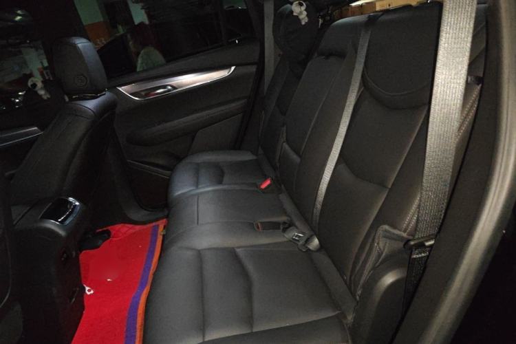 Used Cadillac XT6 2020 28T 7-Seater Four-Wheel Drive Luxury Version Left Rear Seat