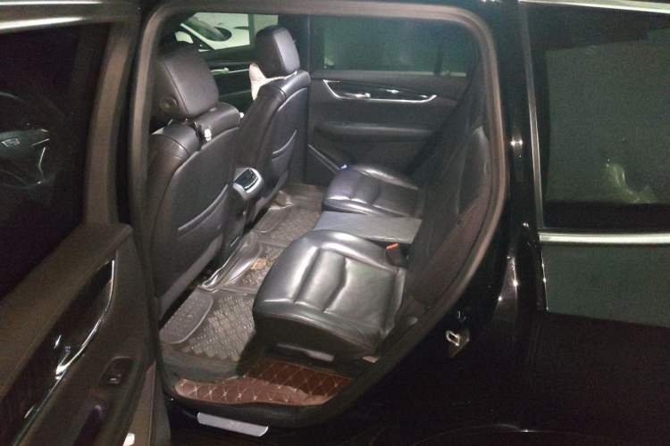 Used Cadillac XT6 2020 28T Six-Seater Luxury Version Left Rear Seat