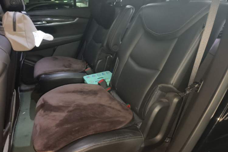 Used Cadillac XT6 2020 28T Six-Seater Four-Wheel-Drive Luxury Sport Vehicle Left Rear Seat