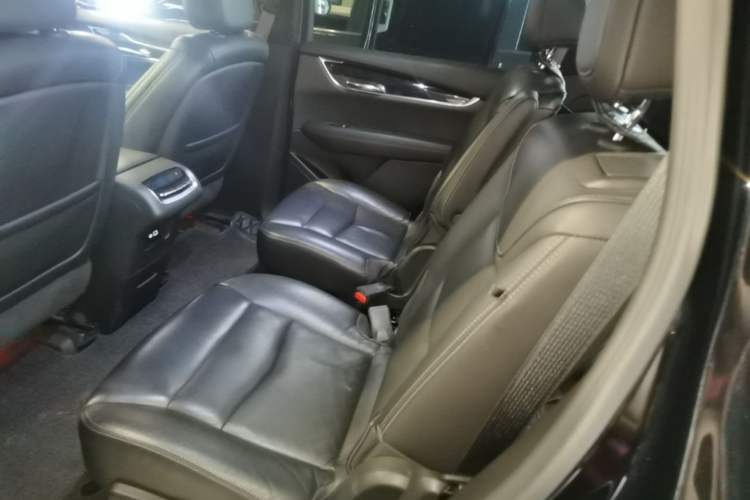 Used Cadillac XT6 2020 Revised Version 28T Six-Seater Luxury Edition Left Rear Seat