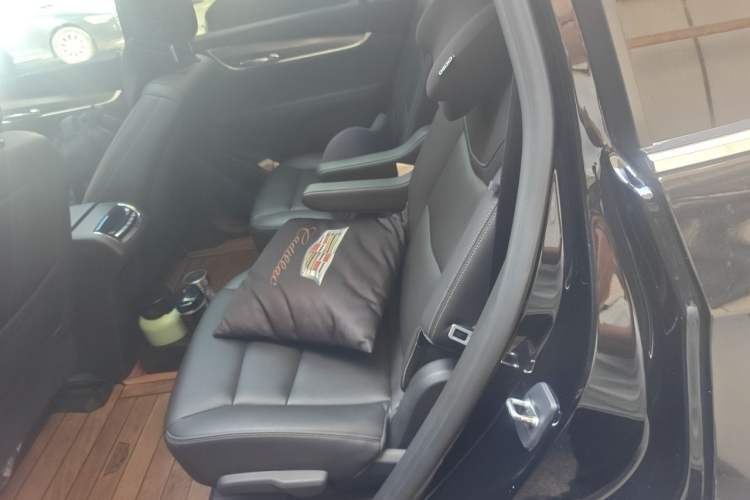 Used Cadillac XT6 2020 28T Six-Seater All-Wheel-Drive Fashion Edition Left Rear Seat