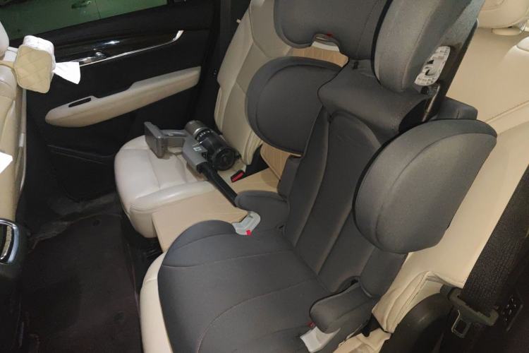Used Cadillac XT6 2020 28T Six-Seater Luxury Sporty Enjoy-the-Comfort Safety Edition Left Rear Seat