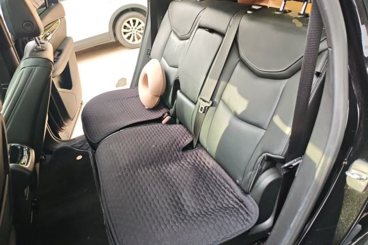 Used Cadillac XT6 2020 28T Seven-Seater Luxury Version Left Rear Seat