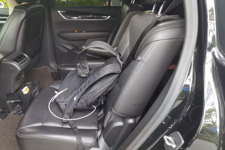 Used Cadillac XT6 2020 28T Six-Seater Luxury Version Left Rear Seat