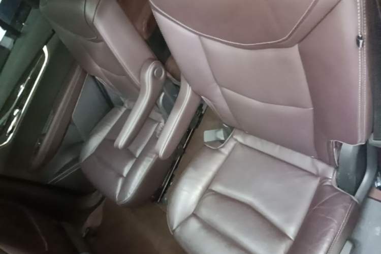 Used Cadillac XT6 2020 Revised Version 28T Six-Seater Luxury Edition Left Rear Seat