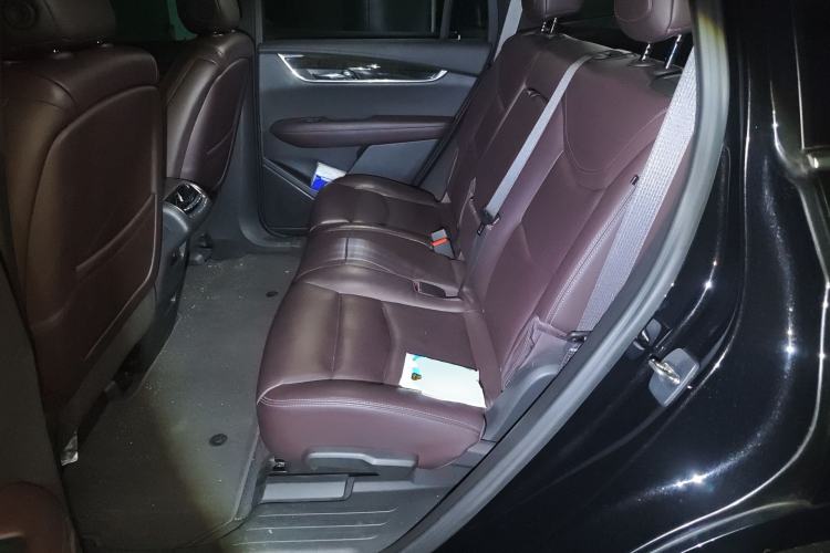 Used Cadillac XT6 2020 Revised Version 28T 7-Seater Four-Wheel Drive Luxury Edition Left Rear Seat