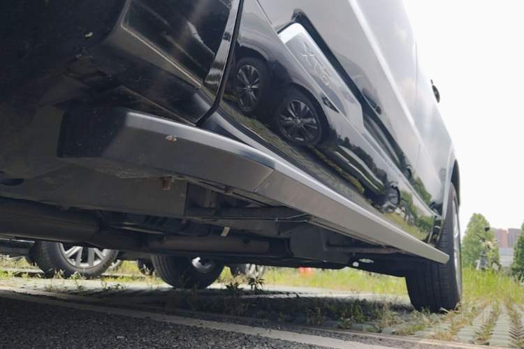 Used Cadillac XT6 2020 28T Seven-Seater Fashion Edition Left Side Sill