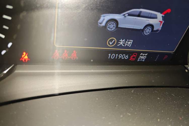 Used Cadillac XT6 2020 28T Seven-Seater Four-Wheel-Drive Luxury Version Odometer Close Up
